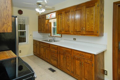 3989 3rd St-106