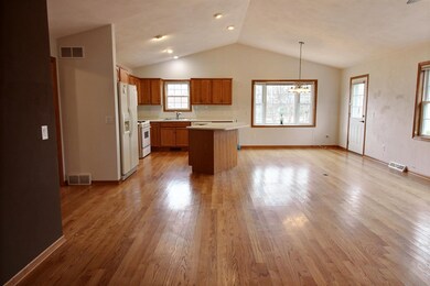 388 Sterling Dr unit 14, Oregon, WI 53575 - photo 5