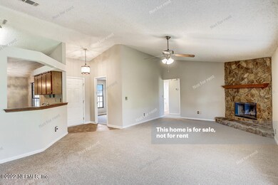 8139 Pineverde Ln, Jacksonville, FL 32244 - photo 6