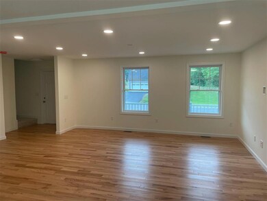 83 Ida Cir unit 310-15, Rochester, NH 03868 - photo 6