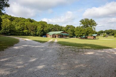 2855 Thompson Rd, Weatherford, TX 76087 - photo 7