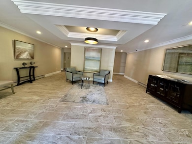 11 Wooleys Ln E unit 3A, Great Neck, NY 11021 - photo 4