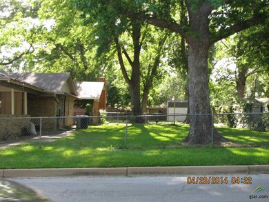 316 Ridgecrest Dr, Tyler, TX 75701 - photo 2