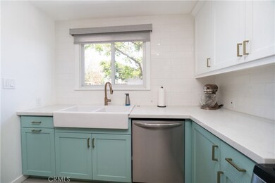 704 N Ukiah Way, Upland, CA 91786 - photo 3