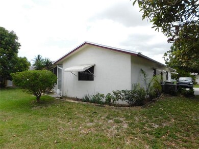 7211 NW 76th Ct, Tamarac, FL 33321 - photo 7