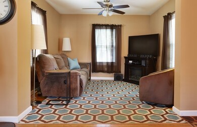 6 Lake Cir, Saugus, MA 01906 - photo 5