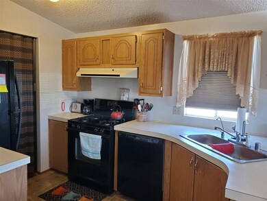 13813 E 47th St, Yuma, AZ 85367 - photo 6