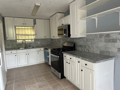 4009 Alice St, Houston, TX 77021 - photo 5