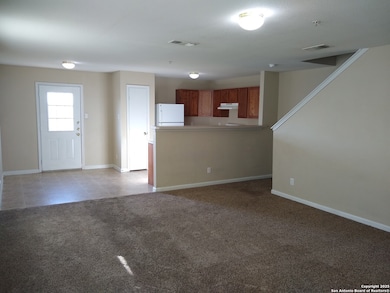 10010 Vasso View unit 1, Converse, TX 78109 - photo 3