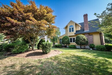 10 Sir Richards Dr, Taunton, MA 02780 - photo 5