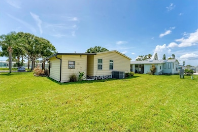 5707 45th St E unit 136, Bradenton, FL 34203 - photo 3