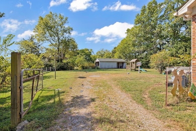 4165 Clovercroft Rd, Franklin, TN 37067 - photo 2