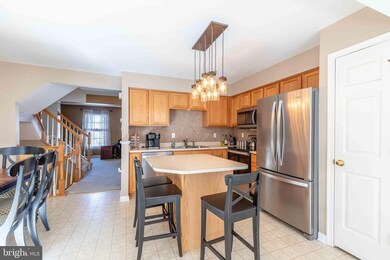 162 Maple Ave unit 32, Coatesville, PA 19320 - photo 7