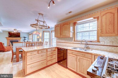 23118 Autumn Leaf Way, California, MD 20619 - photo 5