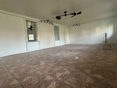 521 Sandy Oaks Rd, Springtown, TX 76082 - photo 5