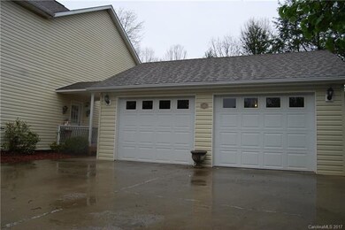 Detached 2 car garage