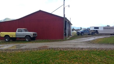 SHOP GARAGE