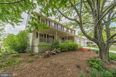 7402 Barkers Ct, Springfield, VA 22153 - photo 3