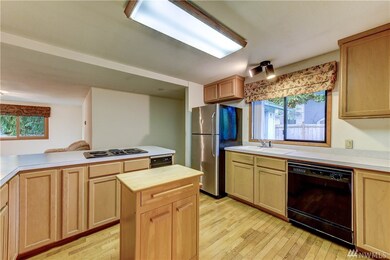 7808 220th St SW, Edmonds, WA 98026 - photo 6