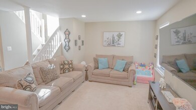 515 Bassett Ln, Norristown, PA 19403 - photo 6