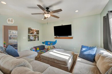 1582 Woodside Cir, Franklin, IN 46131 - photo 7