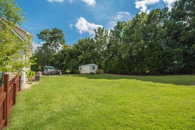 104 Tory Cir, Jacksonville, NC 28546 - photo 5