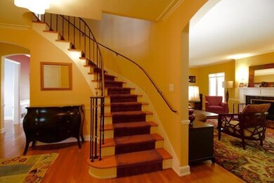 2686 Bexley Park Rd, Columbus, OH 43209 - photo 4