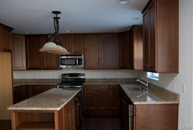 877 S Fork Dr, Easton, PA 18040 - photo 2