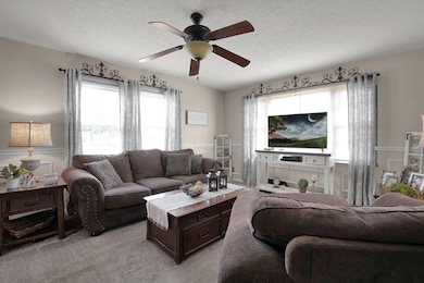 452 Spring St, Lancaster, OH 43130 - photo 4