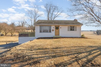 1039 Lebanon Rd, Manheim, PA 17545 - photo 2