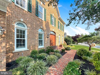 7803 Valleyfield Dr, Springfield, VA 22153 - photo 4