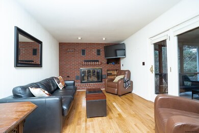 14 Carolanne Dr, Delmar, NY 12054 - photo 4
