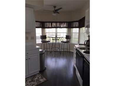 KITCHEN EATING AREA