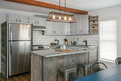 26 Brinley St unit 3, Newport, RI 02840 - photo 6