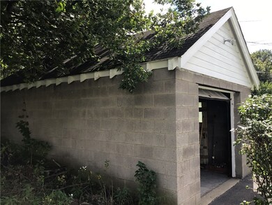 711 Spruce Ave, Sharon, PA 16146 - photo 5