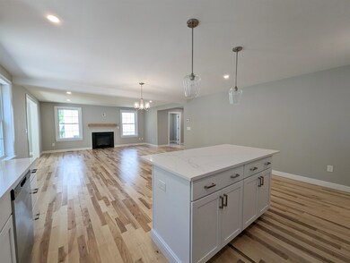 24 Tanner Cir unit Lot 8, Newmarket, NH 03857 - photo 5