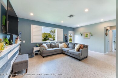 366 Maddock St West Palm Beach-large-006