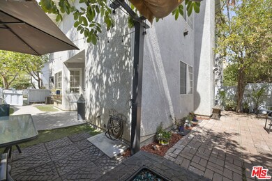 18987 Gault St, Reseda, CA 91335 - photo 5