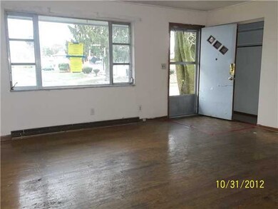 1155 Bernhard Rd, Columbus, OH 43227 - photo 6