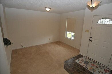 Living Room / Dining Room