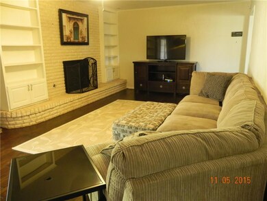 12004 Camelot Dr, Oklahoma City, OK 73120 - photo 7