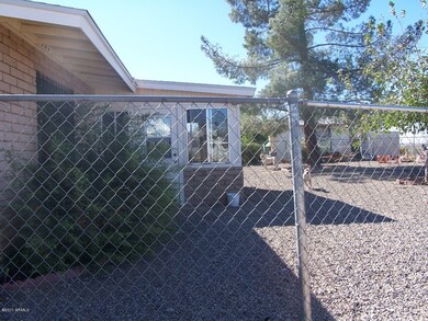 View of backyard and Az. room