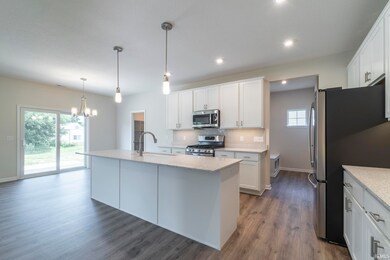 1232 Mosaic St, Huntertown, IN 46748 - photo 5