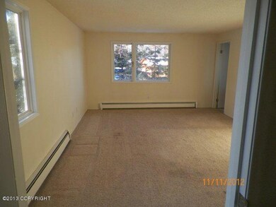 4119 Checkmate Dr, Anchorage, AK 99508 - photo 2