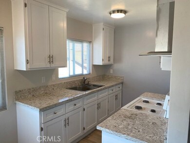 4426 N Lakewood Blvd unit 5, Long Beach, CA 90808 - photo 2