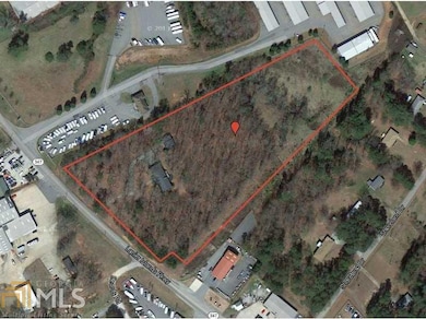 5989 Lanier Islands Pkwy, Buford, GA 30518 - photo 3