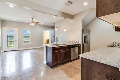 113 Bayou Street-4