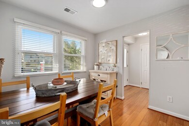 17517 Hoskinson Rd, Poolesville, MD 20837 - photo 6