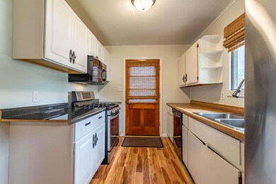 314 N Arbogast St, Griffith, IN 46319 - photo 4