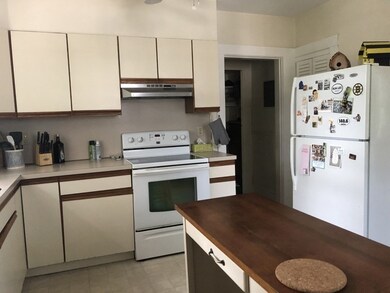 849 Beacon St unit 2, Newton, MA 02459 - photo 2